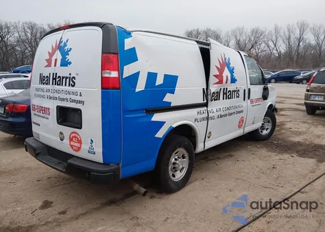 2021 Chevrolet Express Cargo Rwd 2500 Regular Wheelbase Wt from USA, damaged, VIN 1GCWGAFP1M1176054